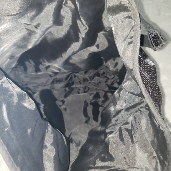 Victoria's Secret sequin shoulder/tote bag - Picture 6 of 9